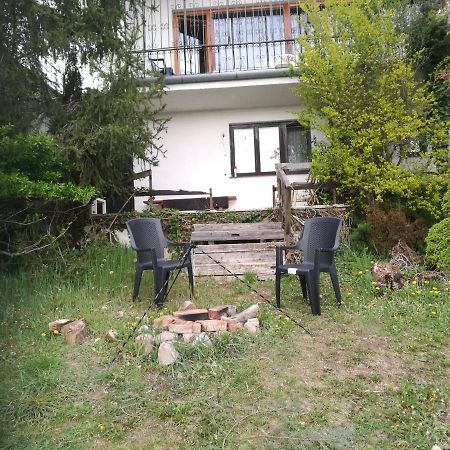 Holiday House Cervena Veza Piest'any Exteriör bild