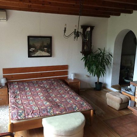 Holiday House Cervena Veza Piest'any Exteriör bild