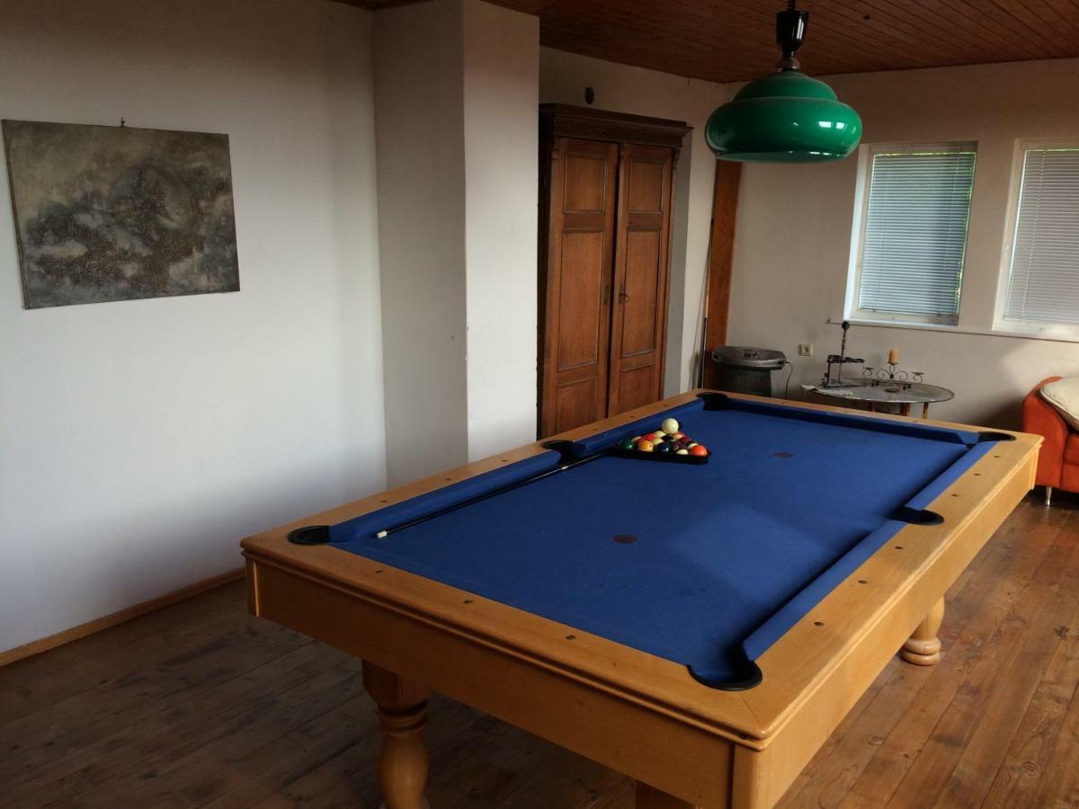 Holiday House Cervena Veza Piest'any Exteriör bild
